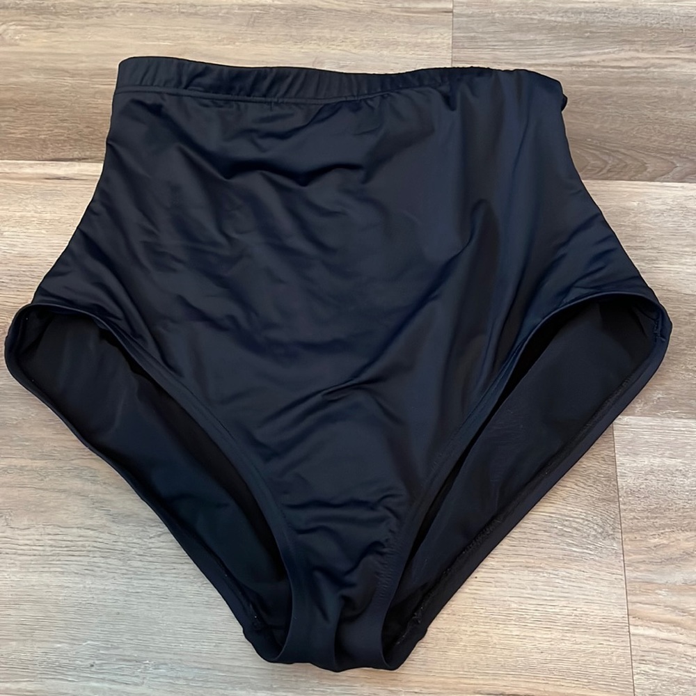 Anne Cole black bikini swimsuit bottoms large